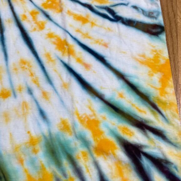 handmade tie dyed unisex tshirt two-tone spiral vneck XL - Picture 5 of 7